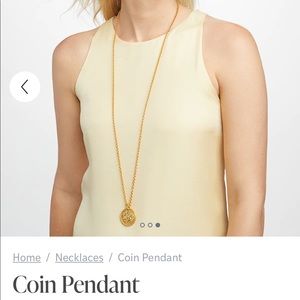 24K gold plate
Chain 38 inch length
Pendant 1.25 inches